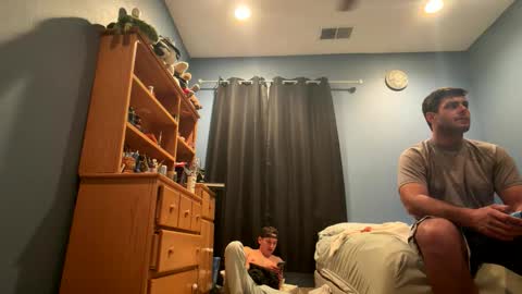 Snapshot of leaderzac chatting on April 2026 03:15:01 AM leaderzac online show from April 2026 03:15:01 AM