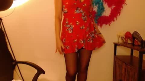 Snapshot of leadesire chatting on December 2025 03:07:01 PM LEA online show from December 2025 03:07:01 PM