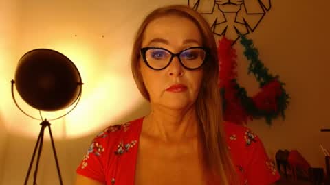 Snapshot of leadesire chatting on July 2026 12:58:01 PM LEA online show from July 2026 12:58:01 PM