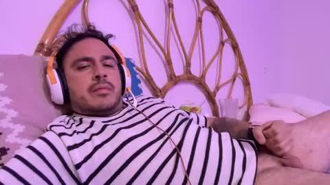 leafar_volkov online show from October 2025 08:34:02 AM