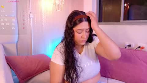 Leah online show from October 2025 03:07:02 PM