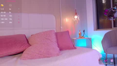 Leah online show from October 2025 03:20:02 PM