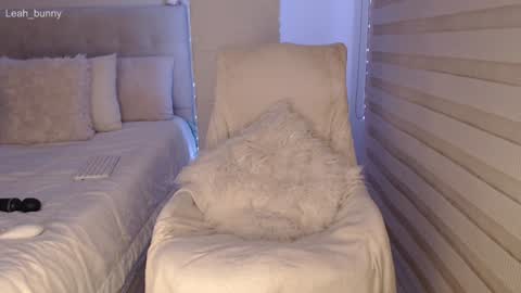 Leah online show from December 2024 09:28:02 AM