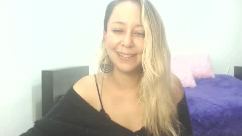 leah_susman online show from November 2025 02:01:01 AM