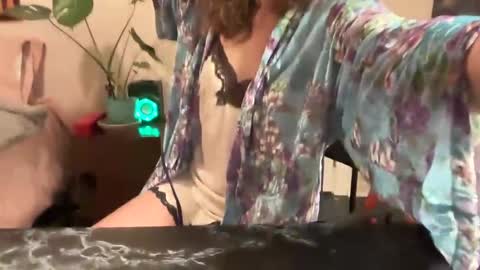 Leah Sparkles online show from December 2024 04:14:01 AM