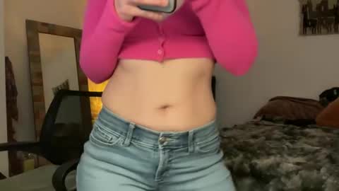 Leah Sparkles online show from November 2025 05:27:01 PM