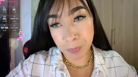 Snapshot of leahtemptation chatting on May 2026 11:12:03 PM leah online show from May 2026 11:12:03 PM