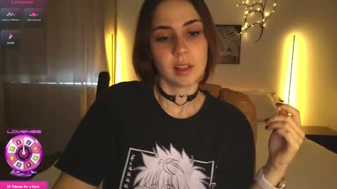 leahwoods online show from May 2026 01:45:01 AM