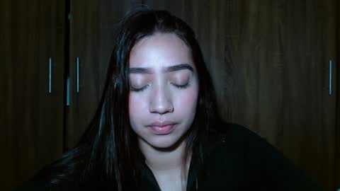 leanaalhub online show from December 2024 03:34:01 AM