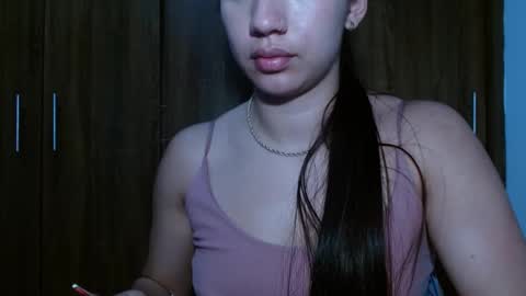 leanaalhub online show from February 2025 04:46:02 AM