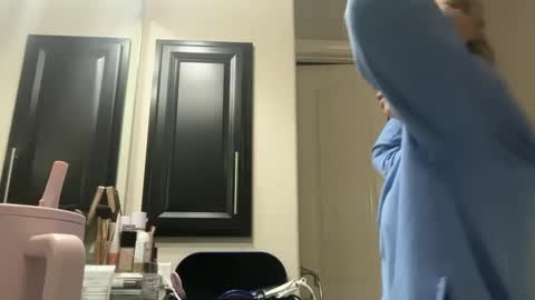 leanneluxecouple online show from September 2025 10:37:01 AM