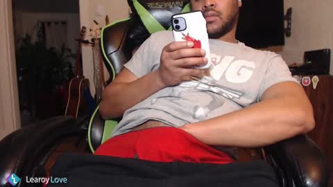 Learoy online show from February 2025 02:45:01 AM