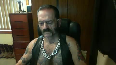 Snapshot of leathergreaser chatting on March 2025 11:53:01 PM leathergreaser online show from March 2025 11:53:01 PM