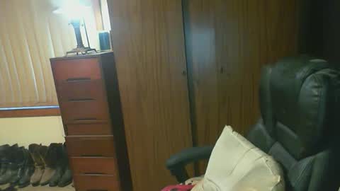 leathergreaser online show from March 2026 08:01:02 PM