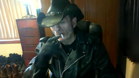 leathergreaser online show from July 2026 12:57:01 AM