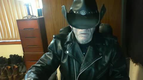 leathergreaser online show from July 2026 09:31:02 PM