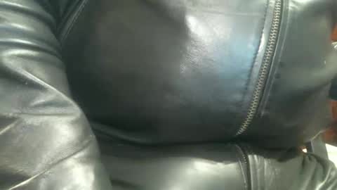 Leathermotocross online show from November 2025 06:45:01 PM