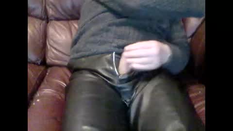 Snapshot of leatherpants68 chatting on February 2026 08:40:02 PM leatherpants68 online show from February 2026 08:40:02 PM