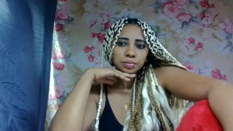 Snapshot of leatianaa chatting on June 2026 09:34:01 AM leatianaa online show from June 2026 09:34:01 AM