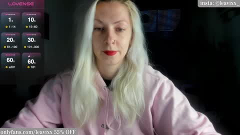 LeaVixx online show from January 2025 03:35:02 PM