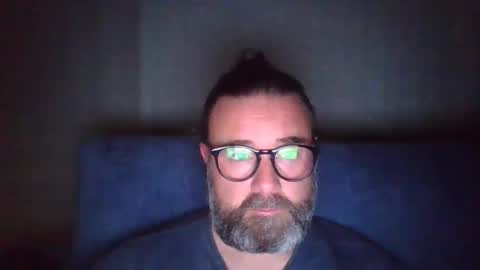 Snapshot of lecheare28 chatting on March 2025 08:42:02 PM lecheare28 online show from March 2025 08:42:02 PM