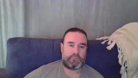 Snapshot of lecheare28 chatting on November 2025 12:17:01 PM lecheare28 online show from November 2025 12:17:01 PM