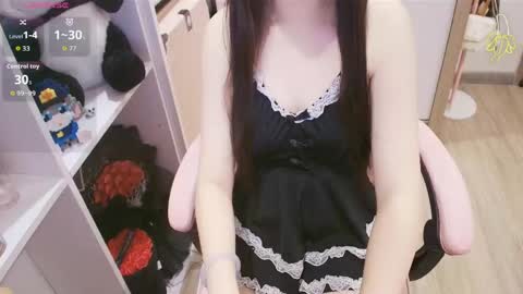 Snapshot of lee_cute18 chatting on June 2026 11:16:02 AM Lee online show from June 2026 11:16:02 AM