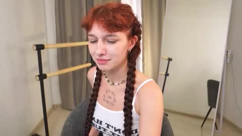 Snapshot of leelooyolo chatting on November 2025 10:36:01 AM leelooyolo online show from November 2025 10:36:01 AM