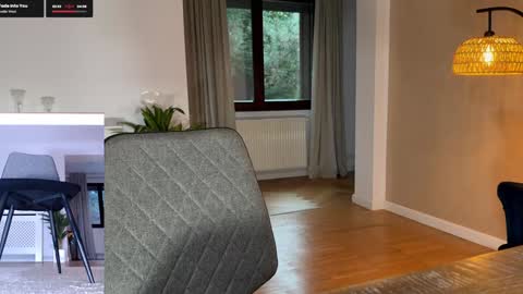 Elle  online show from December 2025 01:31:01 PM