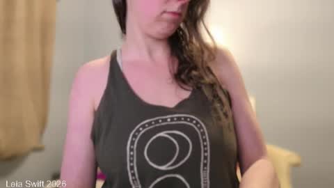 Leia Swift online show from February 2026 01:18:02 AM