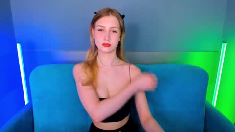 leiawow online show from March 2025 08:57:01 AM