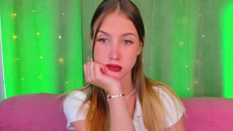 Snapshot of leiawow chatting on April 2026 08:48:01 AM leiawow online show from April 2026 08:48:01 AM