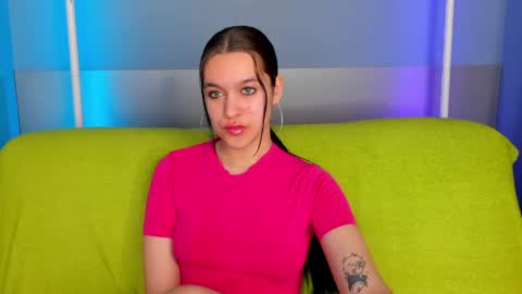 Snapshot of leiawow chatting on May 2026 09:25:01 AM leiawow online show from May 2026 09:25:01 AM