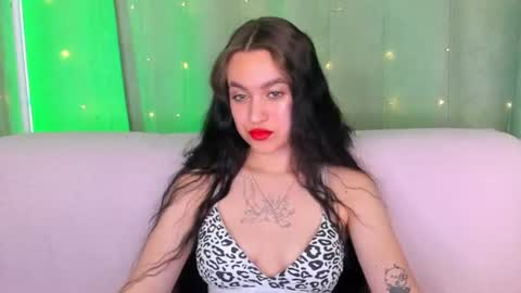 leiawow online show from June 2026 02:05:02 AM
