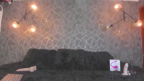 LEIGH ANGELS online show from January 2026 11:28:01 PM