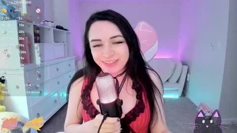 Leighla online show from October 2025 08:31:02 PM