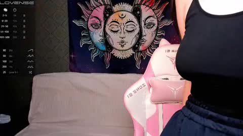 Leila online show from September 2025 02:29:02 PM