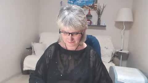Leila Kinky online show from July 2026 09:58:01 AM