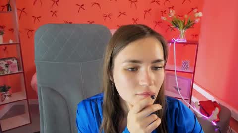 Snapshot of leilarai chatting on January 2025 04:19:01 PM Leila Rai online show from January 2025 04:19:01 PM