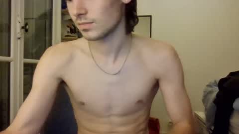 Snapshot of lelele44 chatting on November 2025 10:37:02 PM lelele44 online show from November 2025 10:37:02 PM