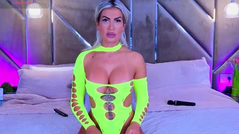 Carlaa online show from September 2025 05:27:01 PM