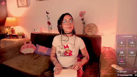 lemoonpeach online show from February 2025 07:02:02 AM