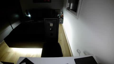 Ange online show from December 2024 05:16:02 AM