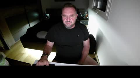 Ange online show from October 2025 05:06:01 AM