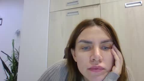 lena6122000 online show from October 2025 03:02:01 PM