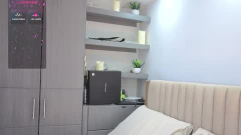 Snapshot of lena_slaave chatting on September 2025 05:35:02 PM Lena online show from September 2025 05:35:02 PM