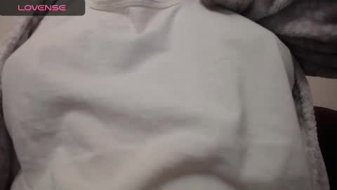 lenagolden online show from December 2025 02:44:02 PM