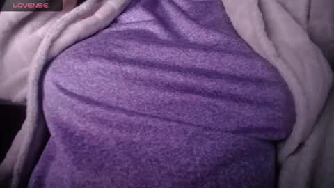 lenagolden online show from February 2026 05:44:02 PM