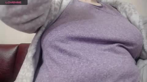 lenagolden online show from March 2026 05:23:02 PM