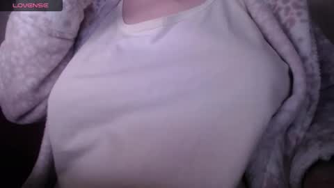 lenagolden online show from April 2026 03:08:02 AM